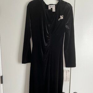 NWT Vintage Dressy Betsy Black Velour Dress